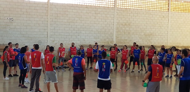 Professores de educação física de escolas da regional de Montes Claros participam de formação. Foto: Divulgação